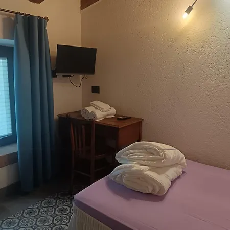 Maison Oro Hotel *