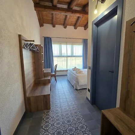 Maison Oro فندق